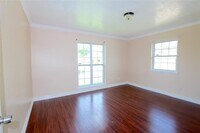 13819 Clark Towne Rd photo'