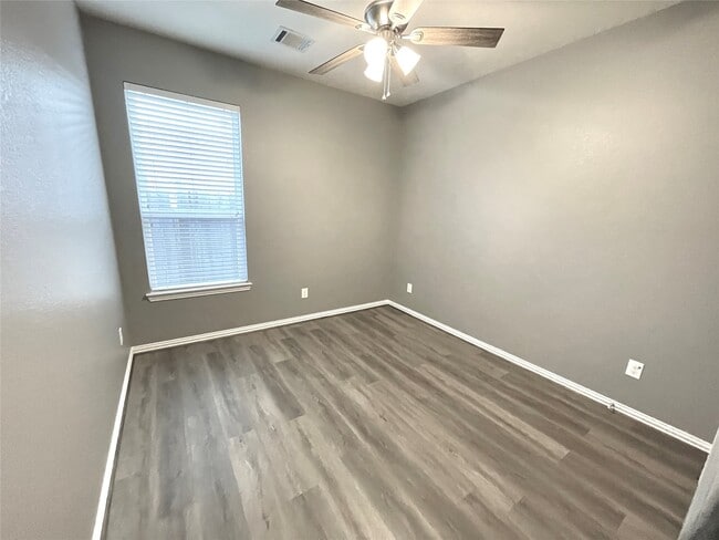 property at 5306 Windy Plantation Dr