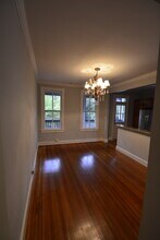 7104 Maple Ave, Unit Maple in Takoma Park, MD - Foto de edificio - Building Photo