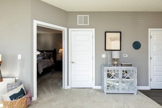 Tuller Flats in Dublin, OH - Building Photo - Building Photo