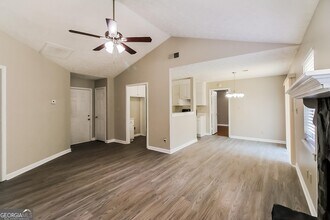 155 Ingrams Ln in Locust Grove, GA - Building Photo - Building Photo