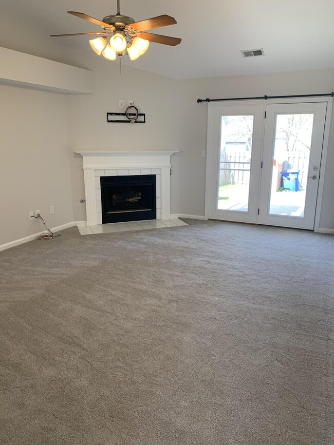 1205 Harmes Way in Lexington, KY - Building Photo - Building Photo