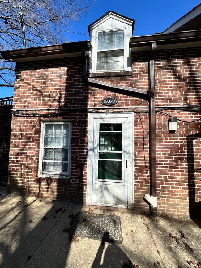 2800 Woodpipe Ln in Philadelphia, PA - Building Photo - Building Photo