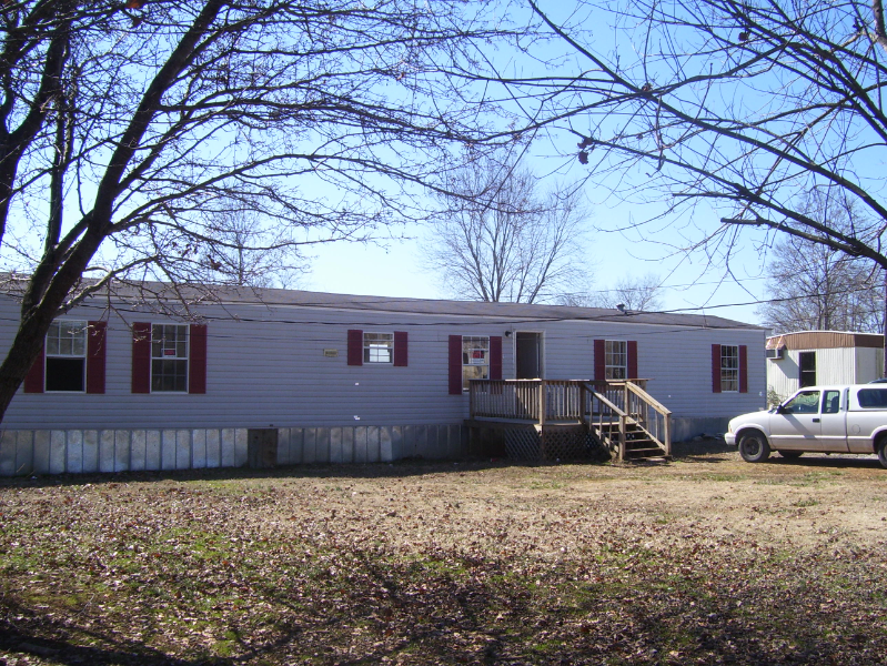 122 Pawleys Ct in Hazel Green, AL - Building Photo