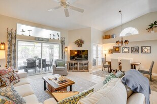 16168 Kelly Woods Dr in Ft. Myers, FL - Building Photo