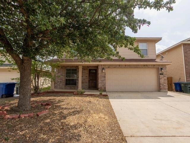 1919 Port Isabel Dr in Laredo, TX - Building Photo