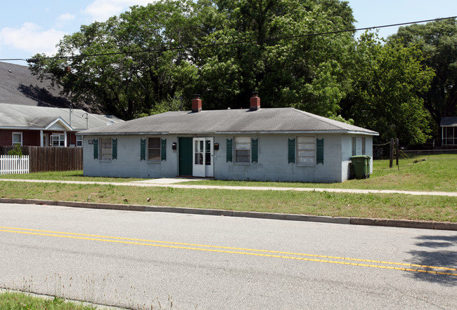 213-219 S 7th St in Wilmington, NC - Building Photo - Building Photo