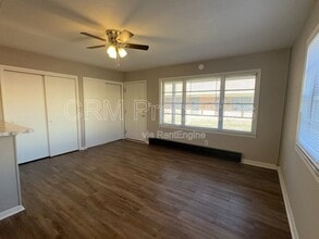 6124 Hillside Ave in Indianapolis, IN - Building Photo - Building Photo