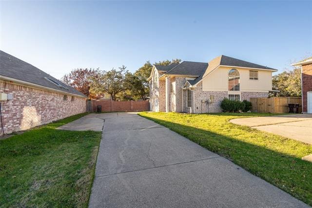 6945 Hickory Creek in Plano, TX - Building Photo - Building Photo