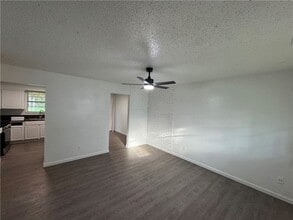 1303 White Rd in Springdale, AR - Building Photo - Building Photo