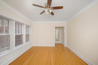 735.5 Hinman Ave in Evanston, IL - Foto de edificio - Building Photo