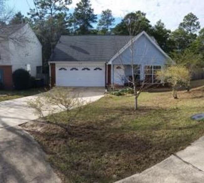 818 Sparkleberry Cove