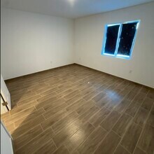 1128 Jefferson St in Bakersfield, CA - Foto de edificio - Building Photo