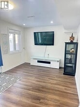 66 Haskins Cres in Georgina, ON - Building Photo - Building Photo