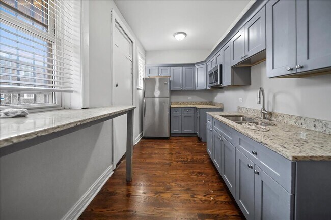 6635 S Ellis Ave, Unit 3N in Chicago, IL - Foto de edificio - Building Photo