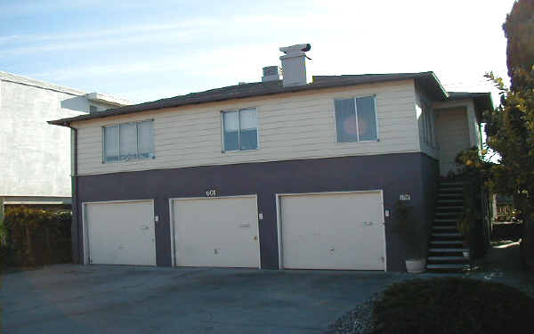 601 N Amphlett Blvd in San Mateo, CA - Foto de edificio - Building Photo