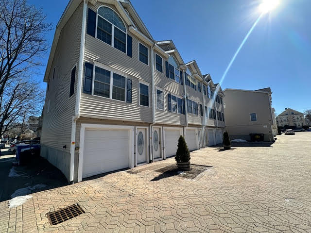 property at 47 Alder St