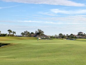 5558 Palmer Cir, Unit Par For The Course in Bradenton, FL - Building Photo - Building Photo