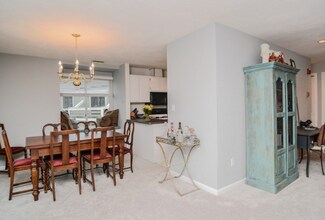 21 Concord Greene, Unit 8 in Concord, MA - Building Photo - Building Photo