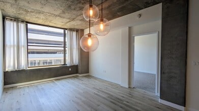 311 2nd St, Unit 5th floor in Oakland, CA - Building Photo - Building Photo