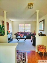 256 Fountayne Ln in Trenton, NJ - Foto de edificio - Building Photo