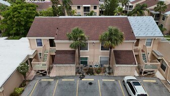6228 7th Ave W in Bradenton, FL - Building Photo
