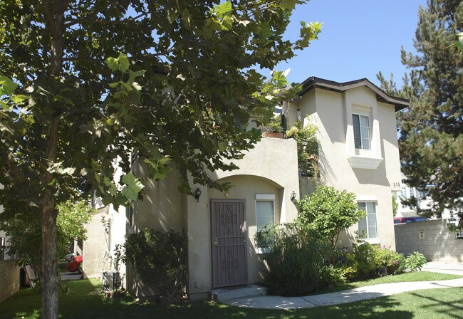 215 S Del Mar Ave in San Gabriel, CA - Building Photo - Building Photo