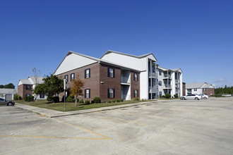 Oxford Point in Gulfport, MS - Foto de edificio - Building Photo