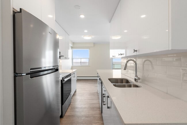 2440 Queen Street East