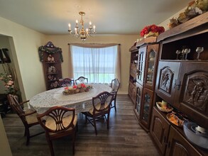 13455 Greenham Ct in Chester, VA - Building Photo - Building Photo