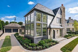 2252 Club Rd in Columbus, OH - Building Photo - Building Photo