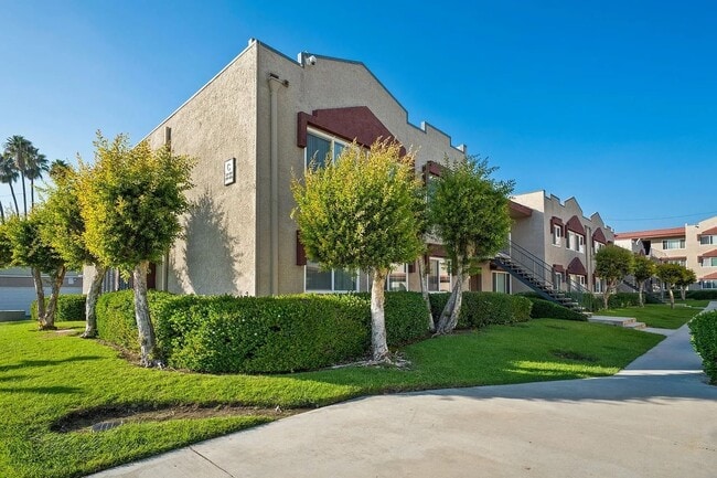 Azusa Gardens Apartments