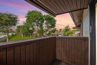 7136 SW 105th Ct in Miami, FL - Foto de edificio - Building Photo