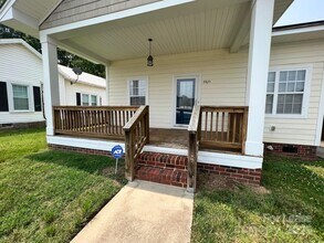 19825 Mulberry St in Cornelius, NC - Building Photo - Building Photo