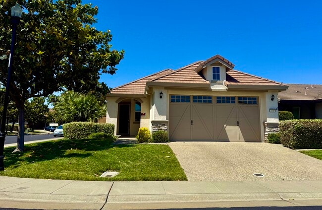 property at 7519 Abbey Cir