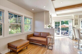 1568 Mariposa Ave in Palo Alto, CA - Building Photo - Building Photo