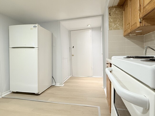 property at 1664 Goyeau St