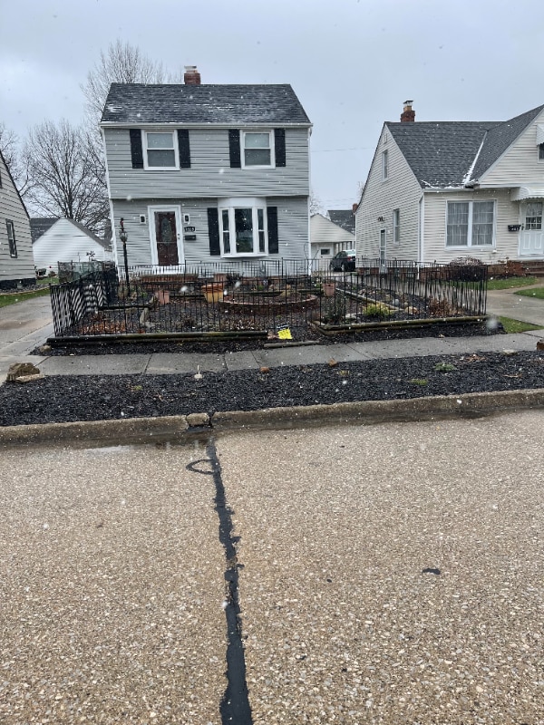 property at 8119 Covington Dr