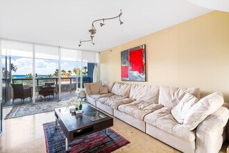 18911 Collins Ave, Unit 506 in Sunny Isles Beach, FL - Building Photo - Building Photo