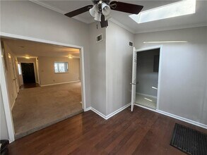 2045 Fairways Ct in Kennesaw, GA - Foto de edificio - Building Photo