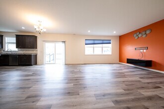 7170 Archer Trl in Inver Grove Heights, MN - Building Photo - Building Photo