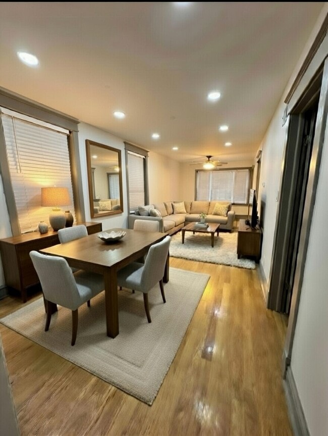 1809 N Hermitage Ave, Unit Garden in Chicago, IL - Foto de edificio - Building Photo