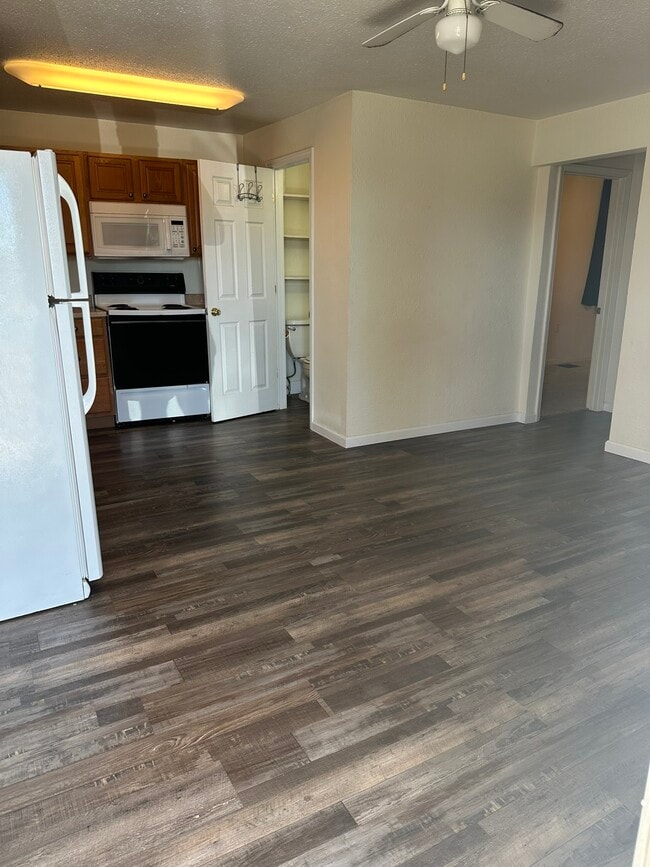 property at 425 W Service Rd N