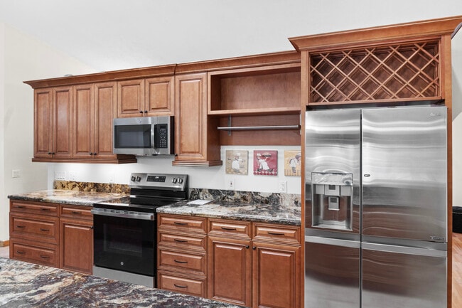 property at 2850 SW Murphy Rd