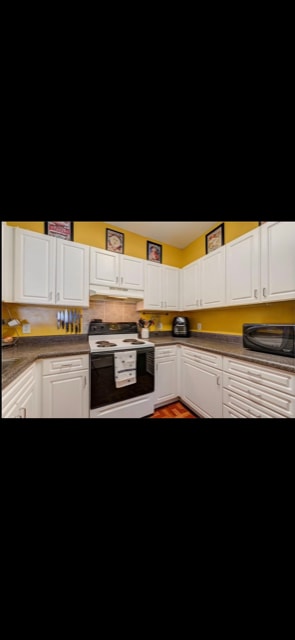 102 Mill St, Unit 202 in Woonsocket, RI - Building Photo - Building Photo