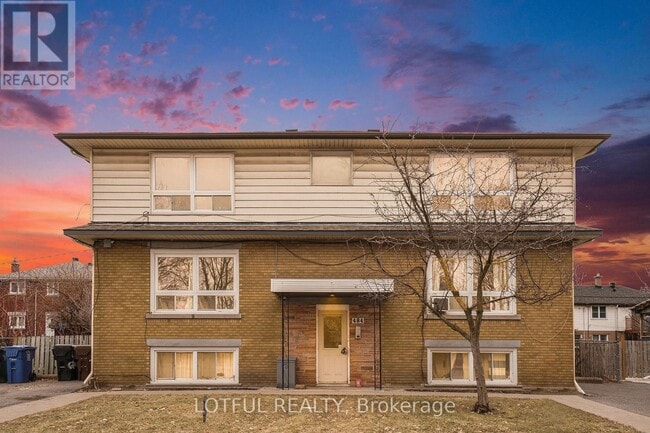 property at 484-484 Queen Mary St