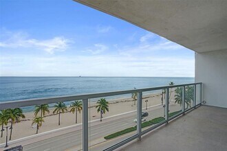 209 N Fort Lauderdale Beach Blvd in Fort Lauderdale, FL - Foto de edificio - Building Photo