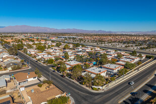 1104 Willow Tree Dr in Las Vegas, NV - Building Photo - Building Photo