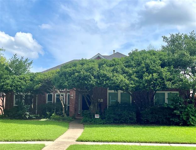 property at 2320 Compton Dr