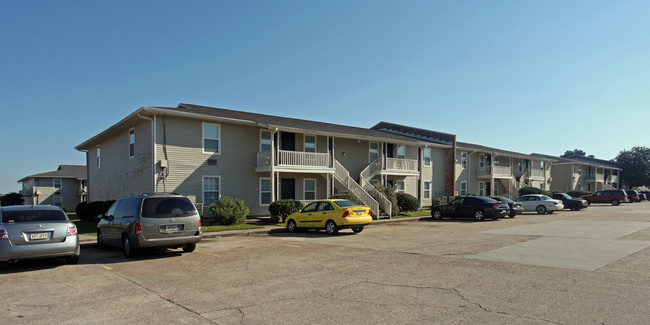 Belmont Village in Gretna, LA - Building Photo - Building Photo